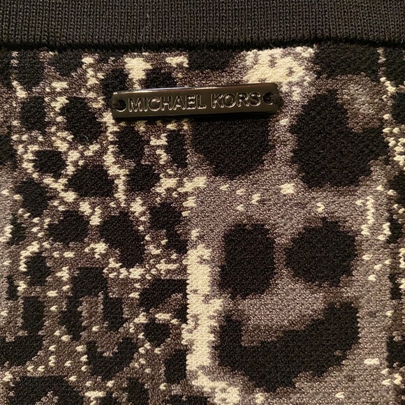 Michael Kors Mixed Leopard Jacquard Pleated Mini Skirt Size XL Gunmetal Black - Picture 3 of 13